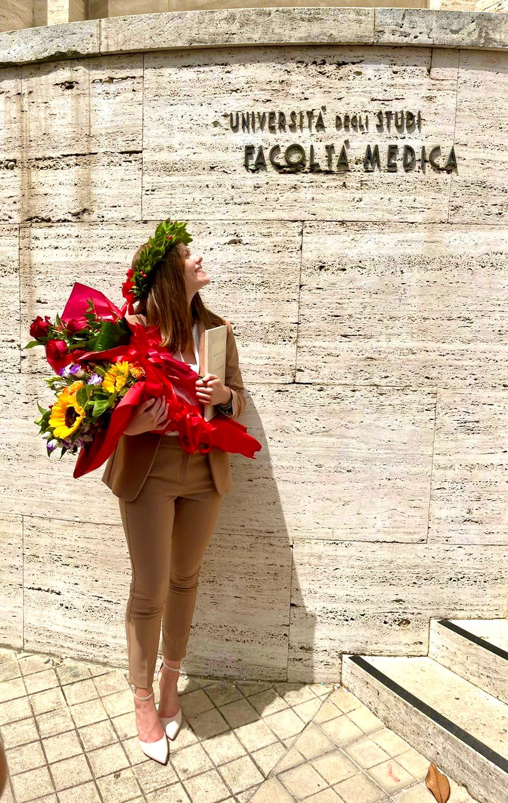 Dott.ssa Alessia Giovannoni nel suo studio